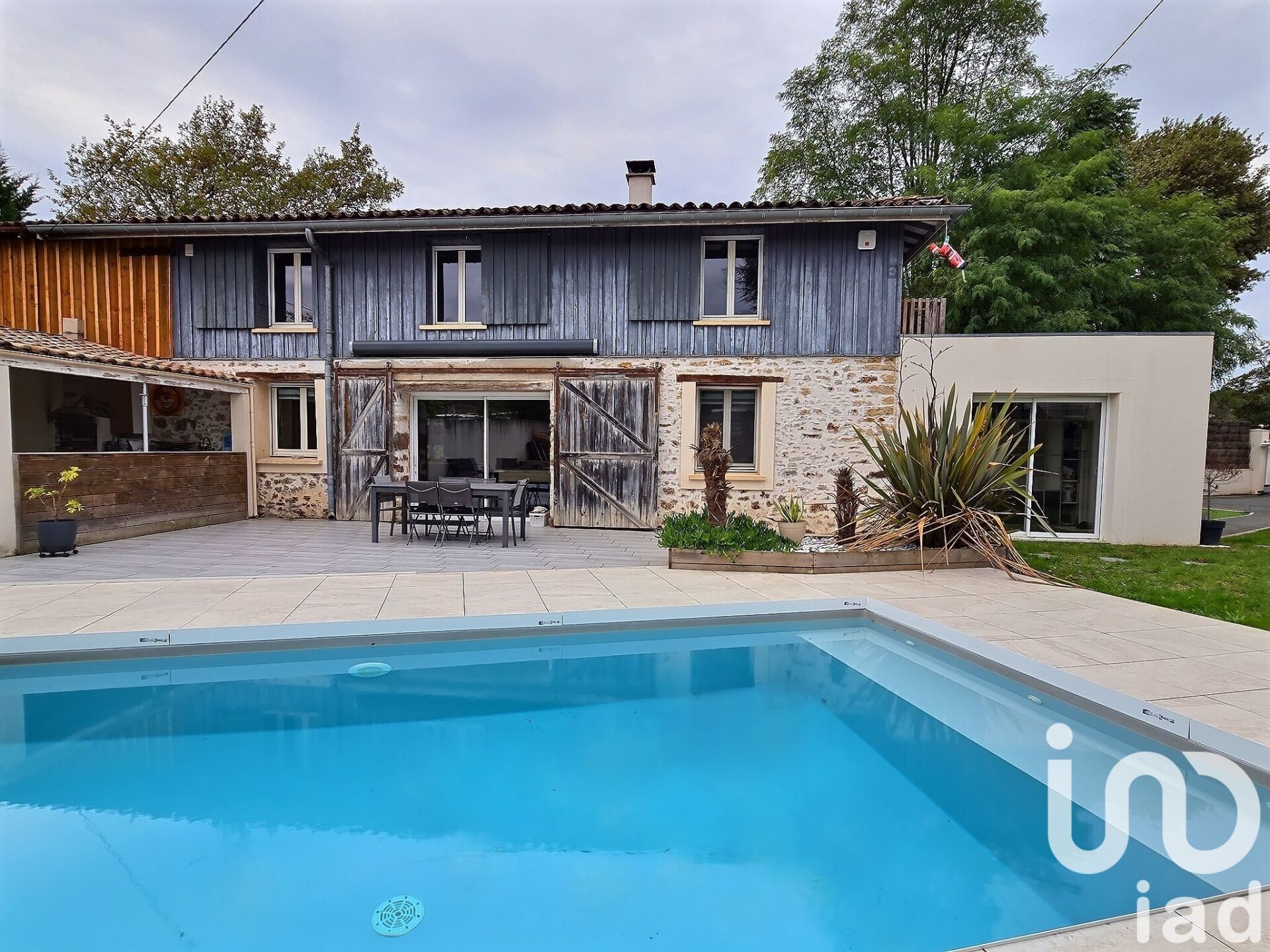 Vente Maison/villa 6 pièces - Photo 2