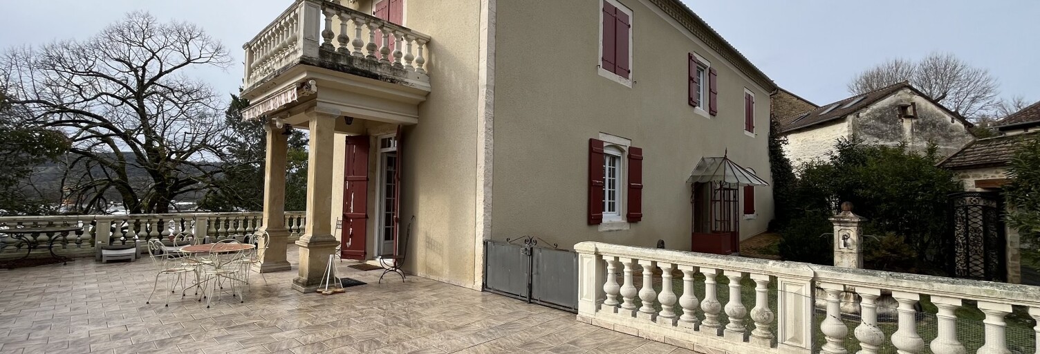 Maison 8 Pièces 240 m² à vendre à Saint-Laurent-les-Tours (46400)