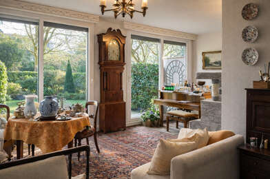 Appartement 6 pièces 299500 €