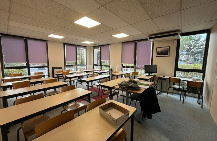 BUREAUX à LOUER — photo 5