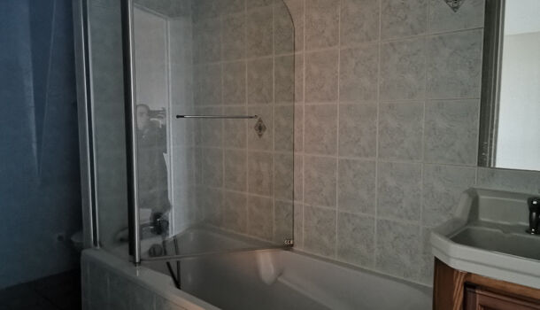 Appartement 1 pièces  à louer Argences-en-Aubrac 12420