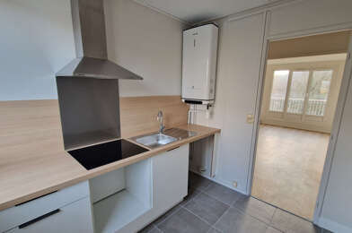 Appartement 3 pièces 740 €