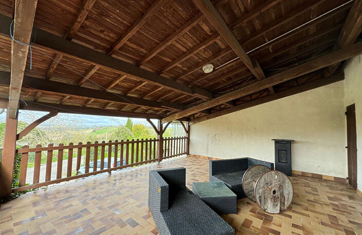 Idéal premier investissement ! Maison de village  avec 3 chambres terrasse et garage — photo 4
