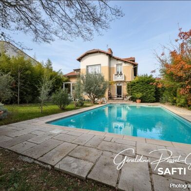 Maison 8 pièces 480000 €