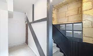 Immeuble  457 m² à vendre à Bordeaux (33800)