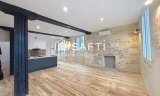 Immeuble  457 m² à vendre à Bordeaux (33800)