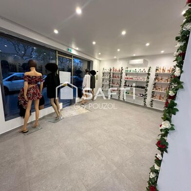 Commerce 2 pièces 117821 €