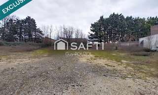 Terrain  1459 m² à vendre à Pierrelatte (26700)