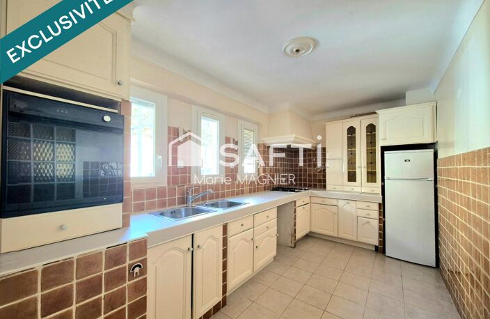 Maison de 146 m², jardin, vue château et fort potentiel d'aménagement : découvrez cette pépite à Grimaud ! — photo 3