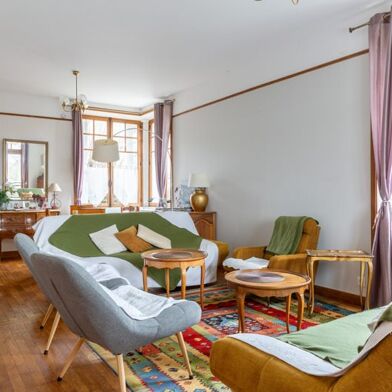 Maison 10 pièces 359000 €