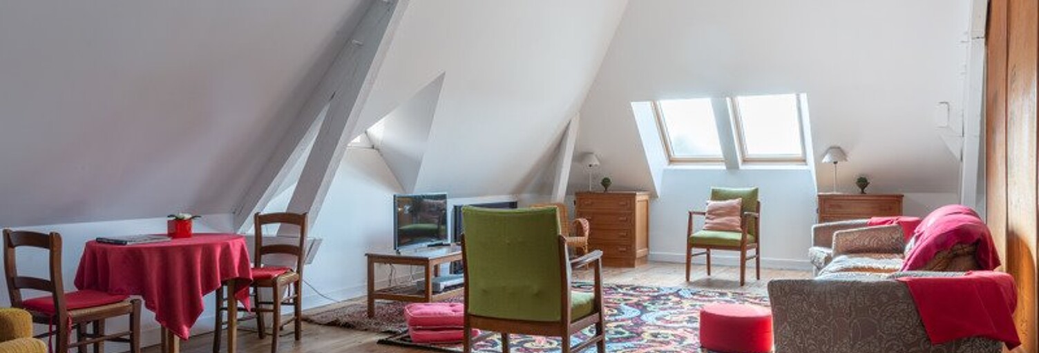 Maison 10 Pièces 300 m² à vendre à Uzerche (19140)