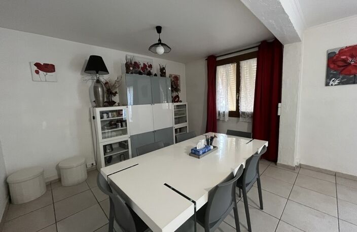 Vente appartement 4 pièces 81 m² Sainte-Foy-lès-Lyon (69110) — photo 4