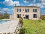 Maison en pierre de 6 pièces principales — photo 4