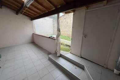 Maison 3 pièces 86336 €