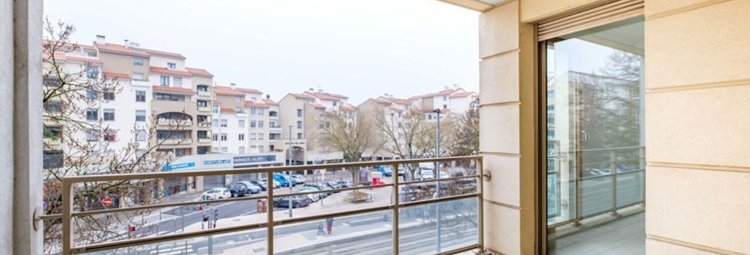 Appartement 3 Pièces 86 m² à vendre à Bron (69500)