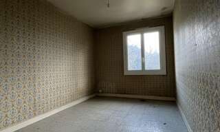 Maison 5 Pièces 104 m² à vendre à La Rochefoucauld-en-Angoumois (16110)