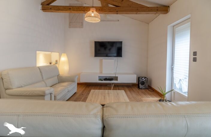 Maison de bourg de 5 pièces principales — photo 2