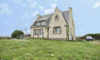 Maison 8 Pièces 146 m² à vendre à Plouvien (29860)