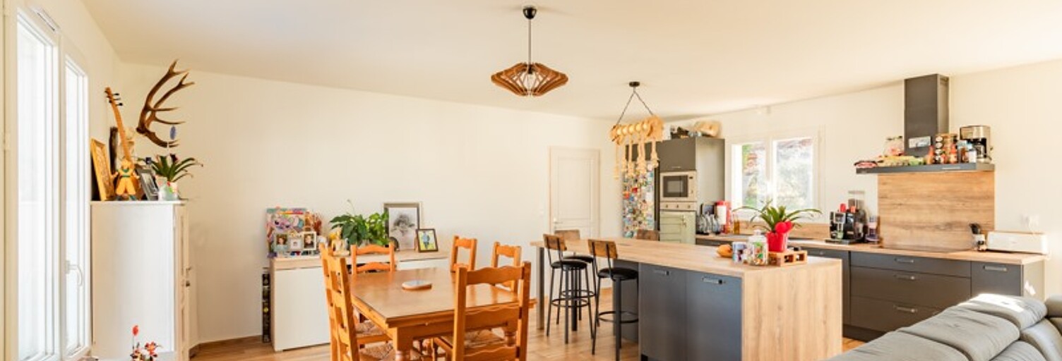 Maison 4 Pièces 97 m² à vendre à Serres-sur-Arget (09000)