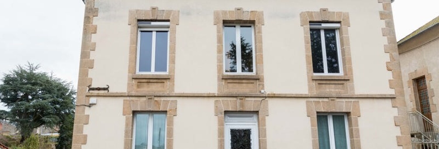 Maison 6 Pièces 216 m² à vendre à Bourganeuf (23400)