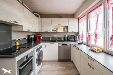 Appartement 5 pièces 164300 €