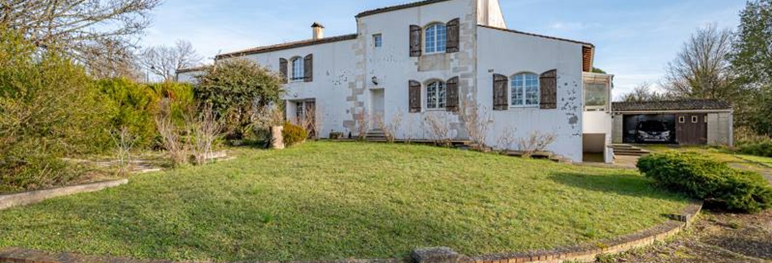 Maison 6 Pièces 158 m² à vendre à Vénérand (17100)