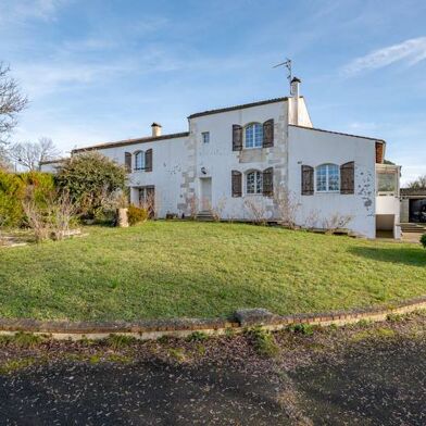 Maison 6 pièces 265500 €