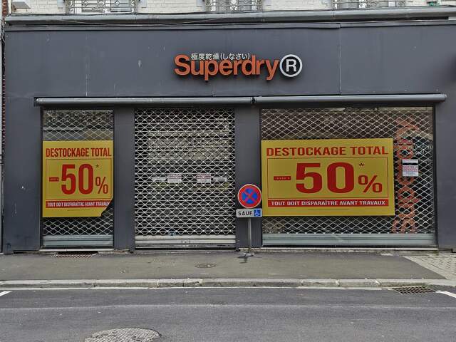 Local commercial — photo du bien