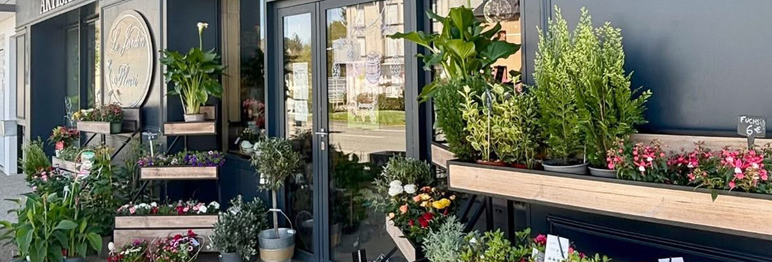 Commerce  120 m² à vendre à Rieupeyroux (12240)