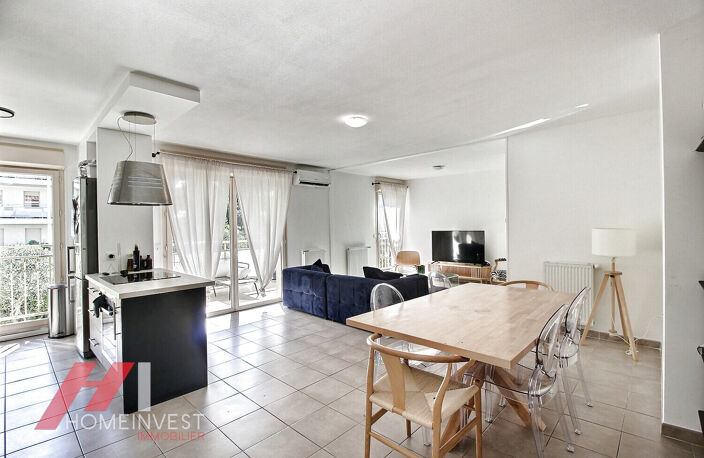 CHARME GARANTI POUR  CE T3/4 AUX TROIS LUCS 13012 — photo 2