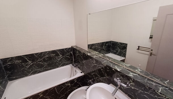 Appartement 3 pièces  à vendre Aubenas 07200