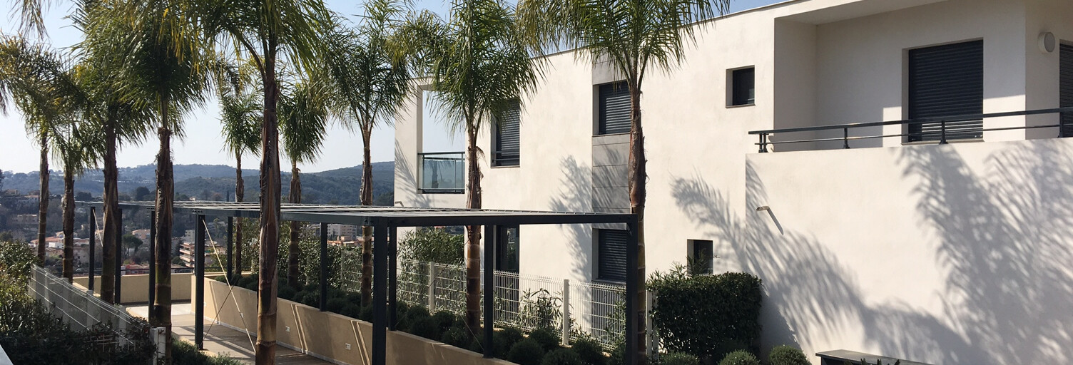 Garage   m² à louer à Cagnes-sur-Mer (06800)