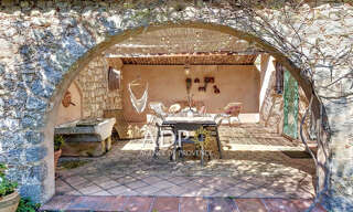 Maison 8 Pièces 255 m² à vendre à Grasse (06130)