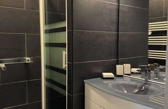Vivez l'expérience Pra Loup 1600 : Appartement rénové proxim — photo 4