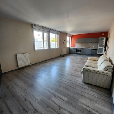 Appartement 4 pièces 1000 €