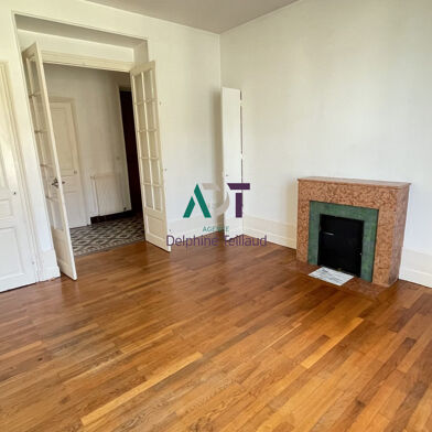 Appartement 3 pièces 215000 €