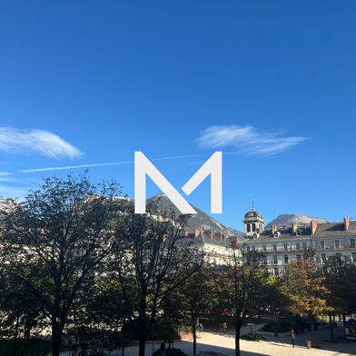 Appartement 7 pièces 695000 €