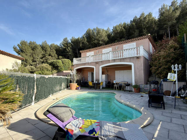 LA PENNE SUR HUVEAUNE, MAISON EN DOUBLE HABITATION DE 155M² — photo du bien