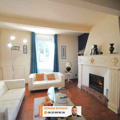 Maison 7 pièces 421000 €