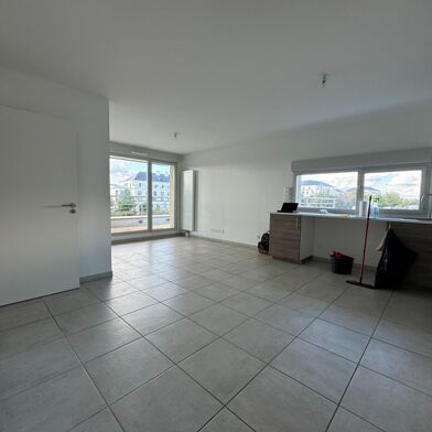 Appartement 3 pièces 757 €