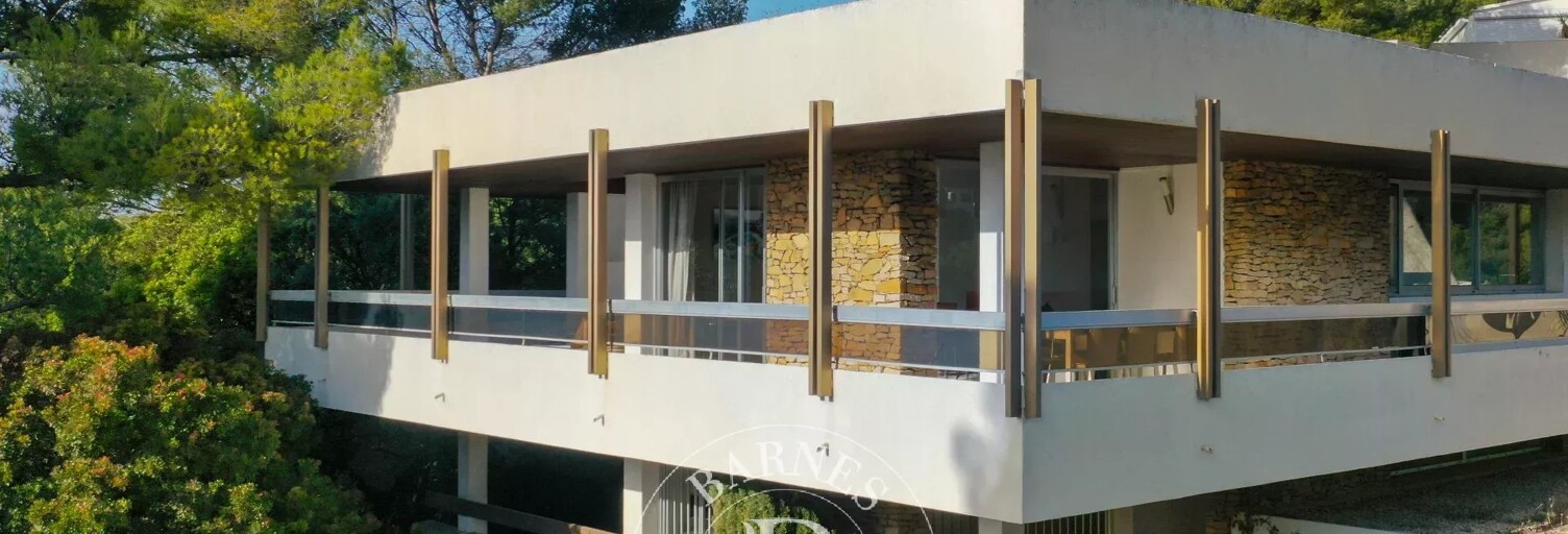 Maison 6 Pièces 226 m² à vendre à Marseille 7 (13007)