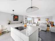 VENTE - MARSEILLE 13008  - DERNIER ETAGE - TERRASSE — photo 4