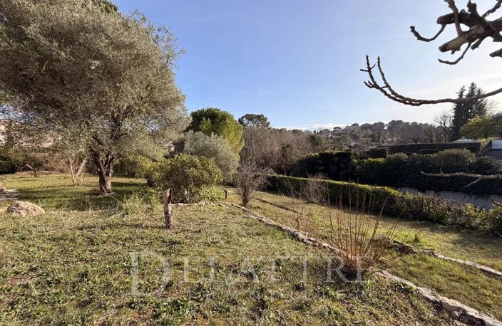 VALBONNE-A PIEDS DU VILLAGE — photo 3