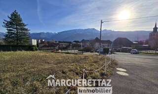 Terrain  718 m² à vendre à Marignier (74970)