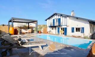 Maison 9 Pièces 162 m² à vendre à Mouguerre (64990)