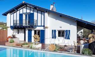 Maison 9 Pièces 162 m² à vendre à Mouguerre (64990)