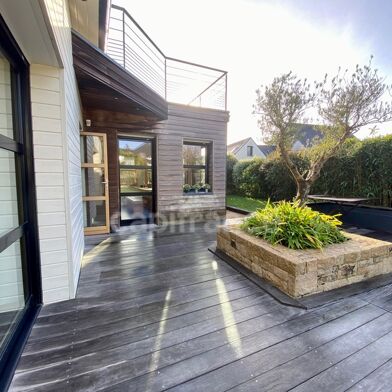 Maison 6 pièces 930000 €