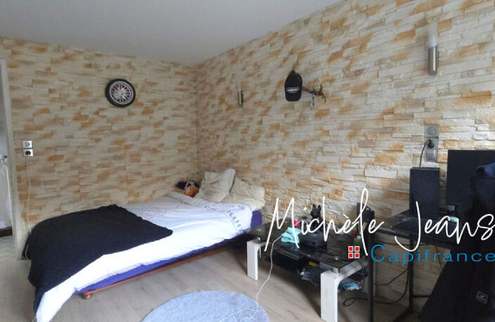 APPARTEMENTS DANS UNE MAISON : FORT POTENTIEL — photo 4