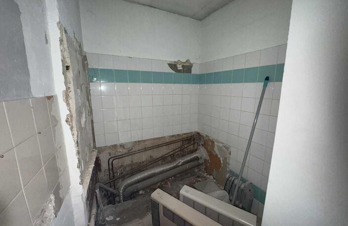 Maison de village à rénover + grange – La Faurie (05) — photo 5