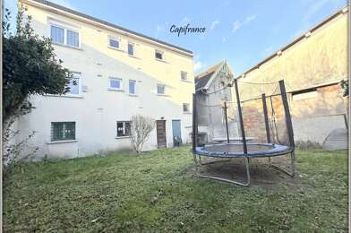 Immeuble  385000 €